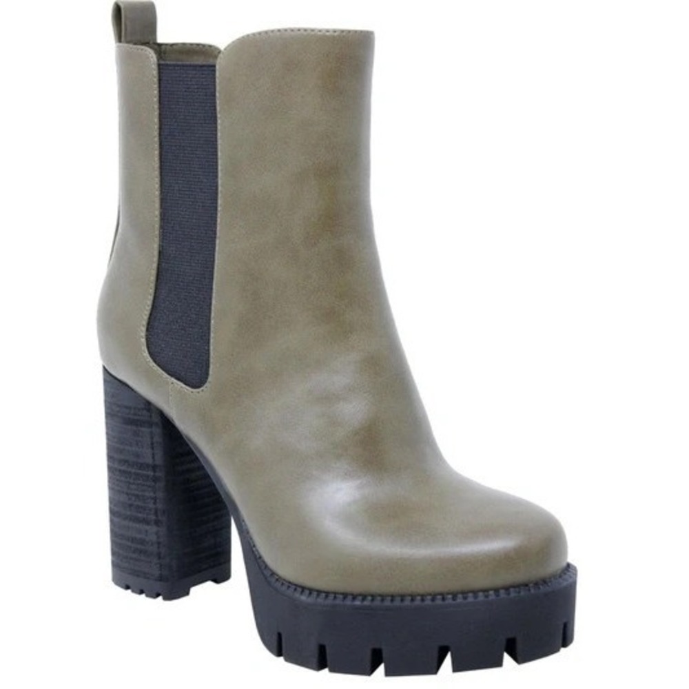 Charles By Charles David Whim Bootie Women's Size 10M Platform Ankle Boot Green‎